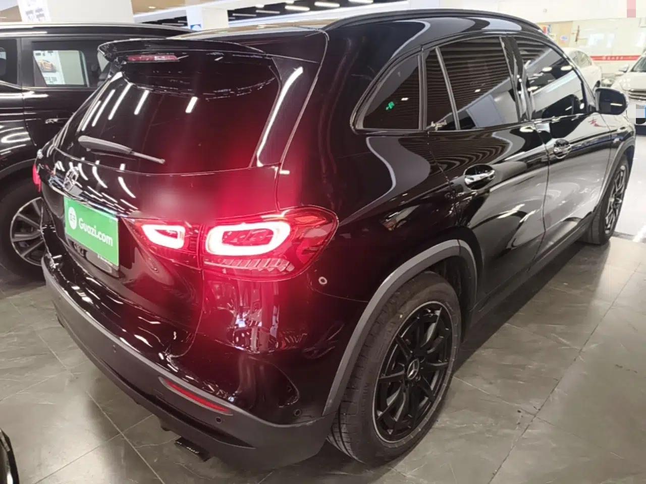 Mercedes-Benz GLA AMG 2021 AMG GLA 35 4MATIC — миниатюра 6