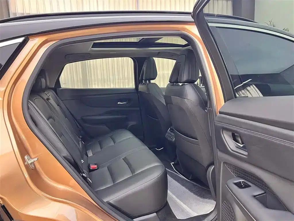 ARIYA 2022 Two-Wheel Drive Long Range Top-of-the-Line Edition — миниатюра 12