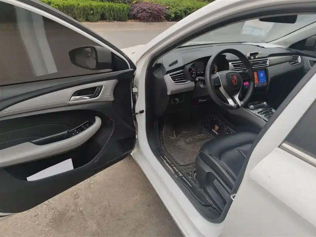 Roewe Ei5 2018 Internet Luxury Edition — миниатюра 16