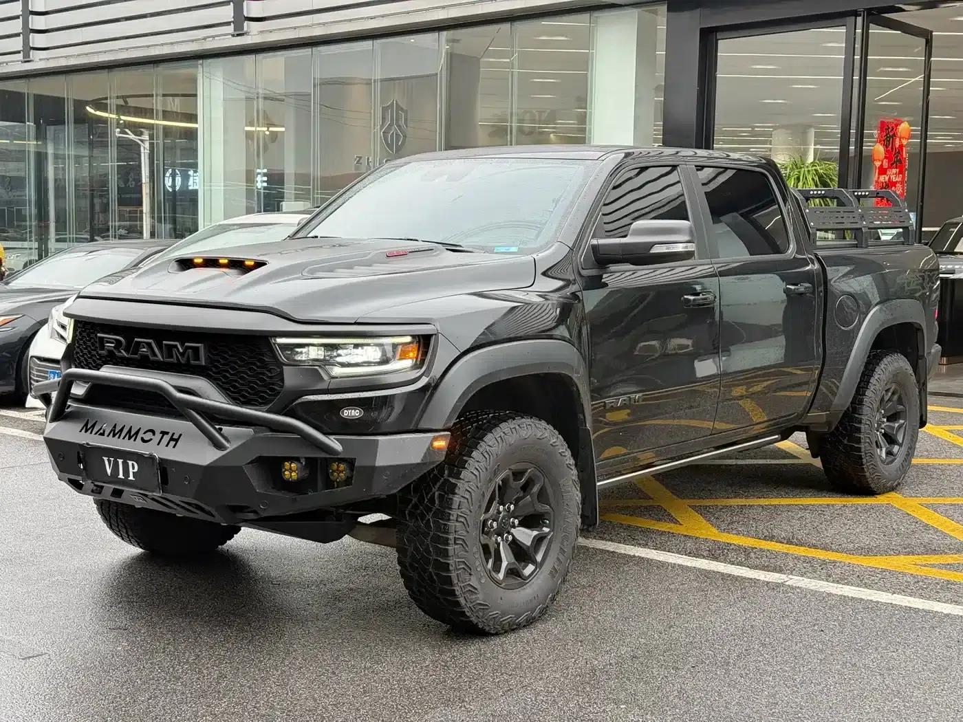 RAM Trucks Tyrannosaurus Rex 2023 6.2T Automatic — миниатюра 1