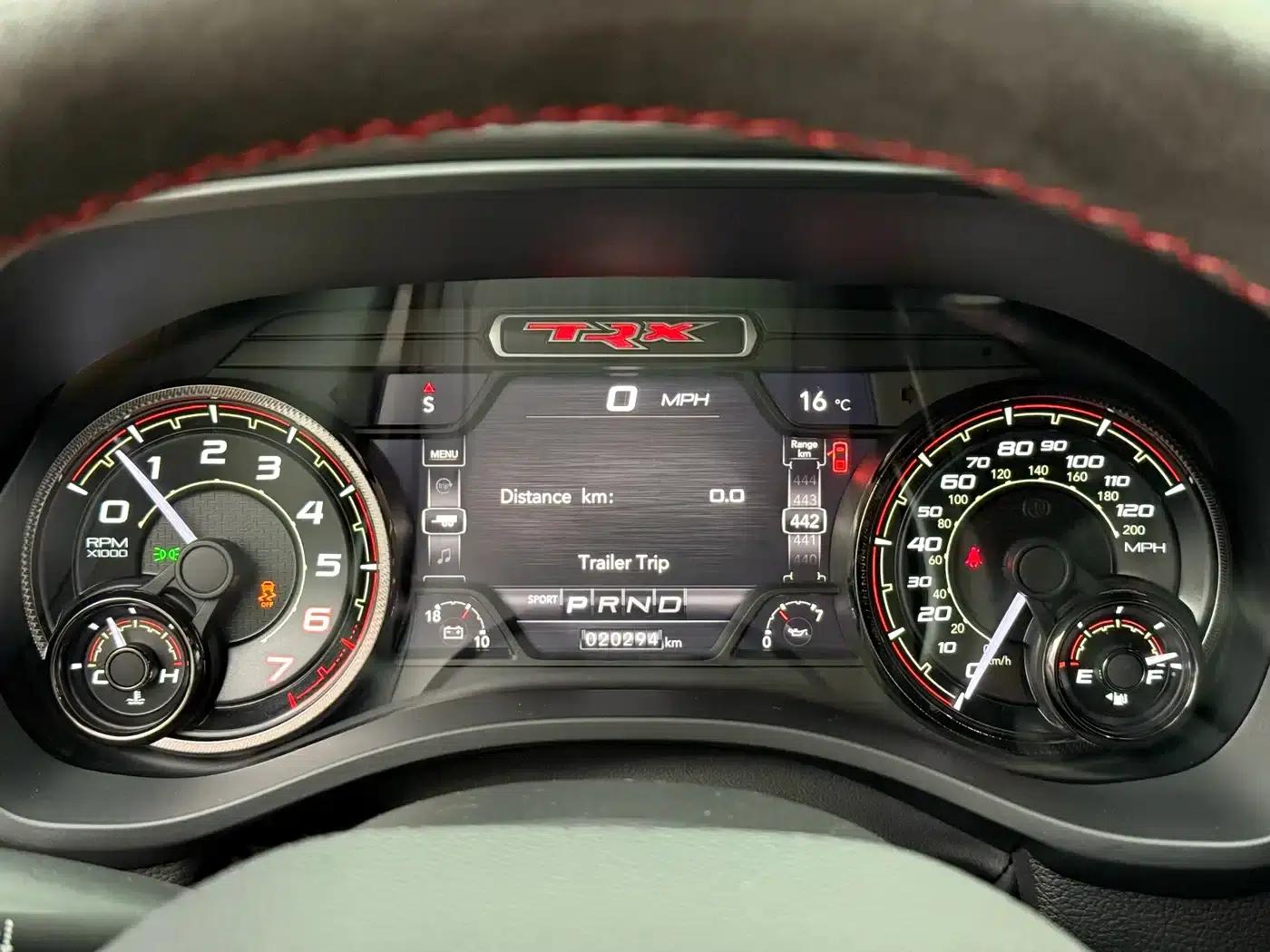 RAM Trucks Tyrannosaurus Rex 2023 6.2T Automatic — миниатюра 13