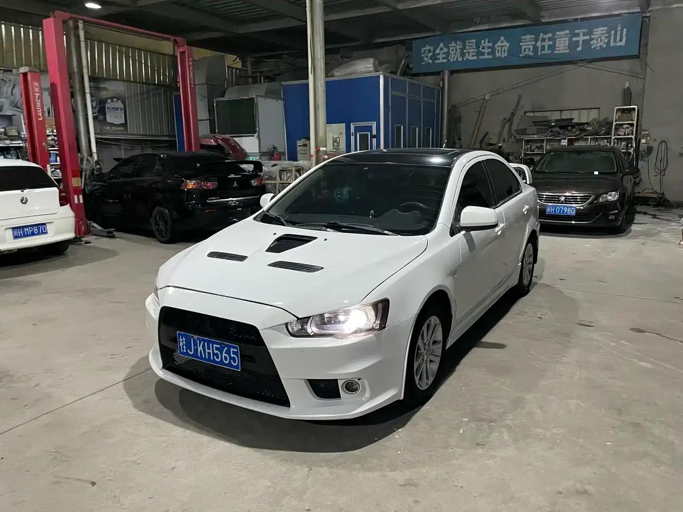 Lancer EX 2011 Luxury Edition 1.8L CVT — миниатюра 7