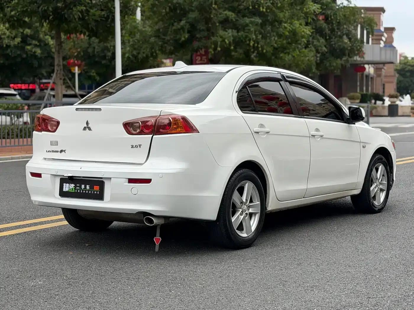 Lancer EX 2010 Fashion Edition 1.8L CVT Comfort — миниатюра 7