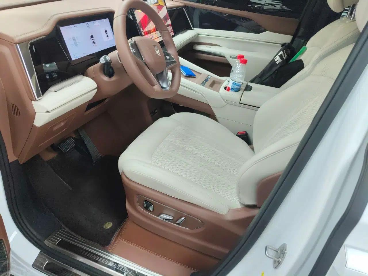 BYD Xia 2025 DM-i 1.5T 180km Beyond Edition — миниатюра 16