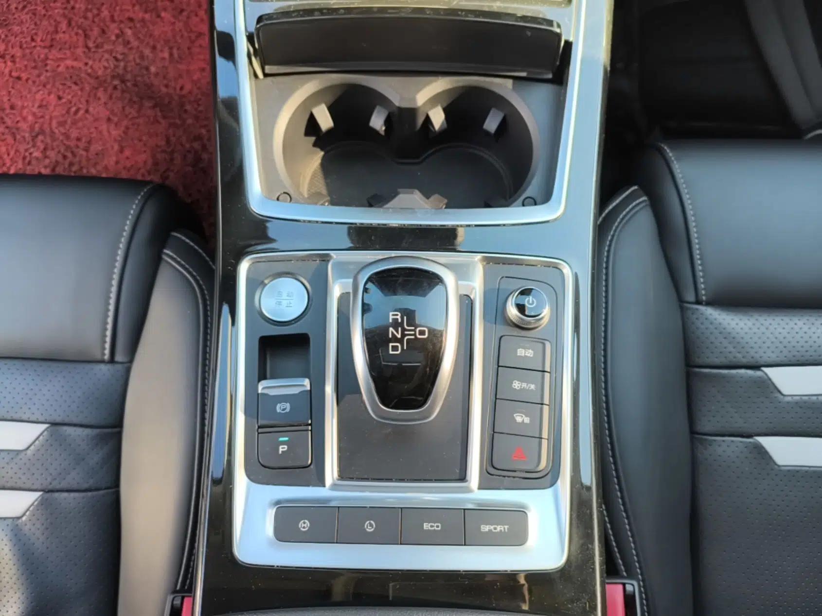 BYD Qin Pro New Energy 2019 EV Super Edition High-Power Smart Connect Luxurious Model — миниатюра 17