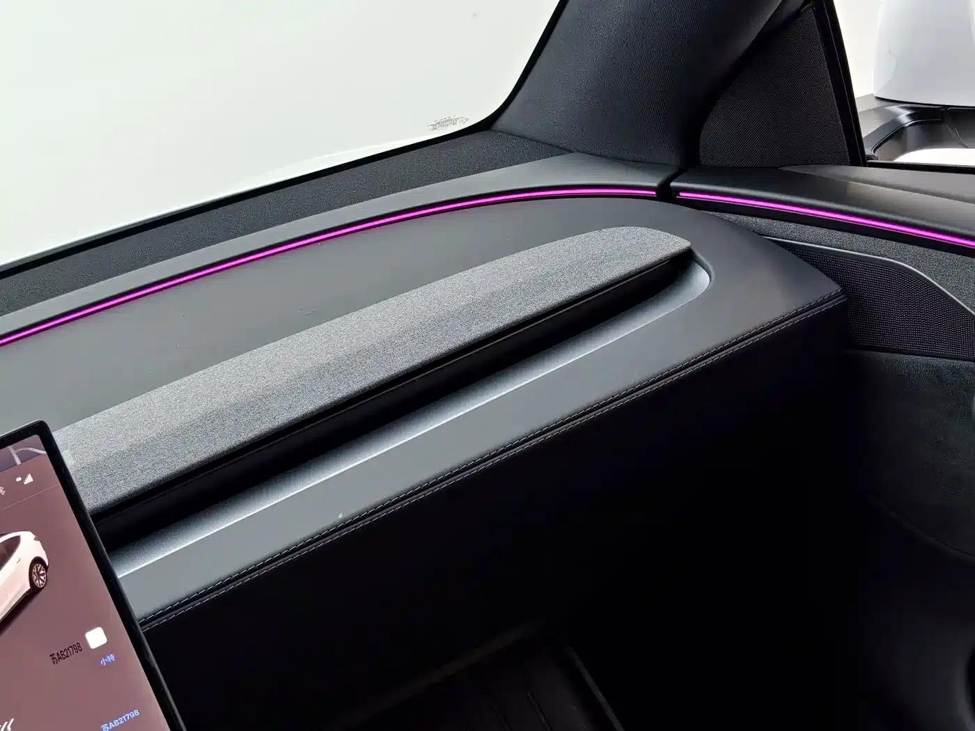 Model Y L 2025 Long Range All-Wheel Drive — миниатюра 21