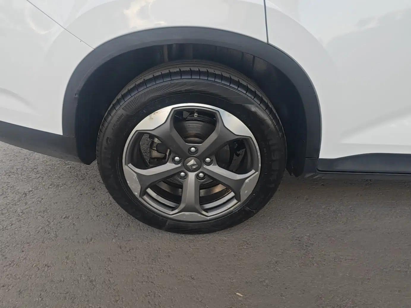 Baojun RM-5 2019 1.5T CVT 24-Hour Online Prestige Version 6 Seats — миниатюра 10