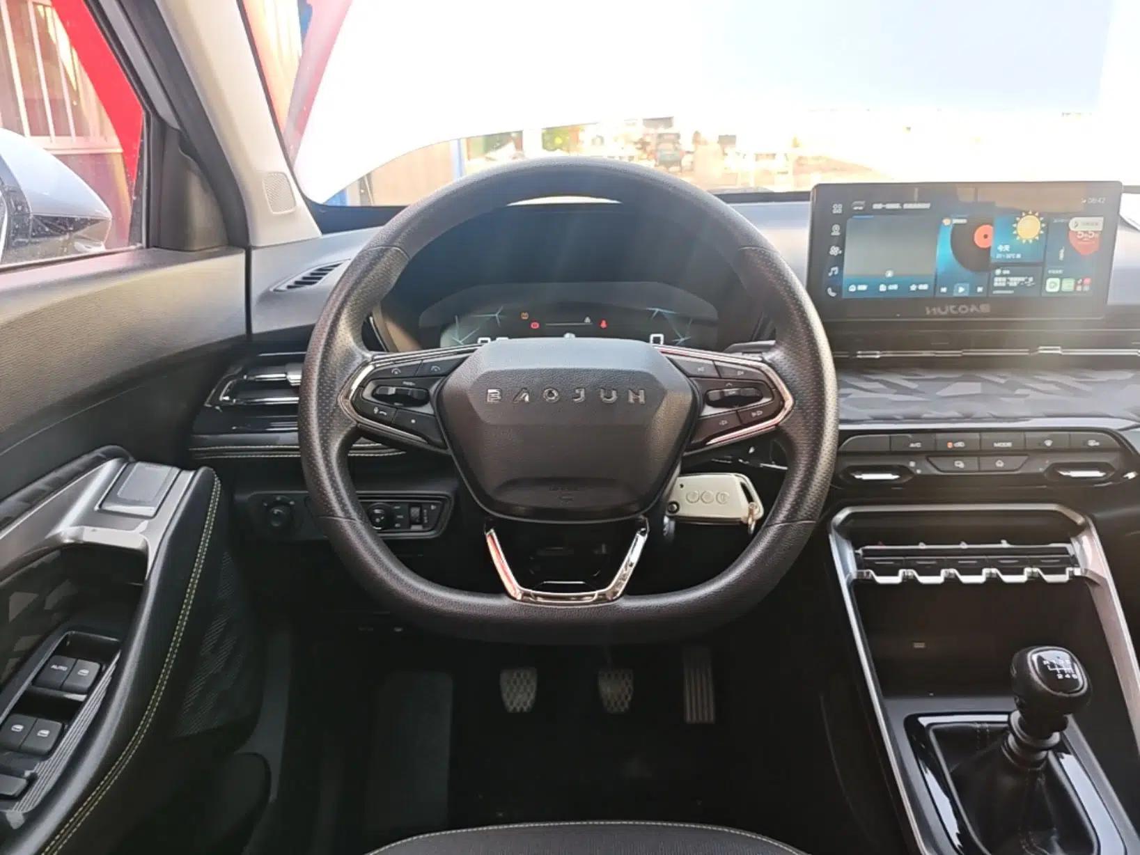 Baojun RS-3 2020 1.5L Manual Smart Elite Edition — миниатюра 14