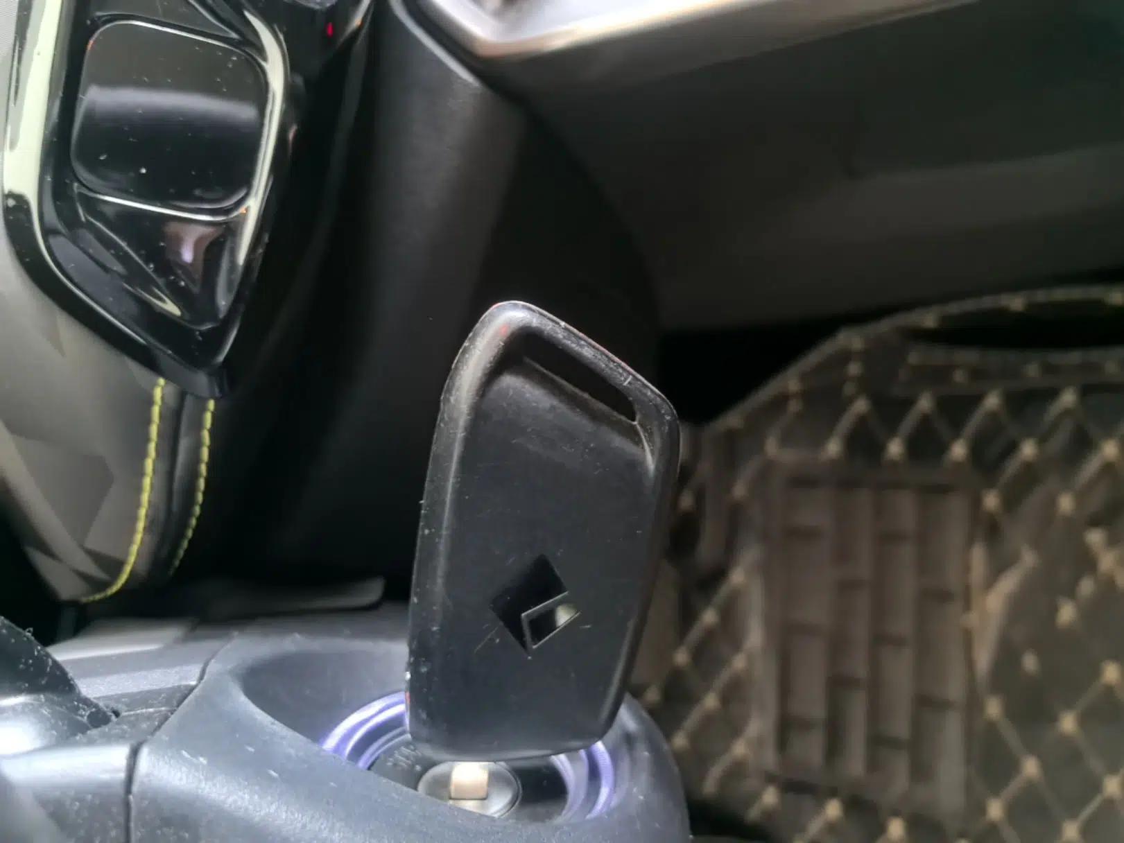 Baojun RS-3 2020 1.5L CVT Elite Version with 24-Hour Online Service — миниатюра 12