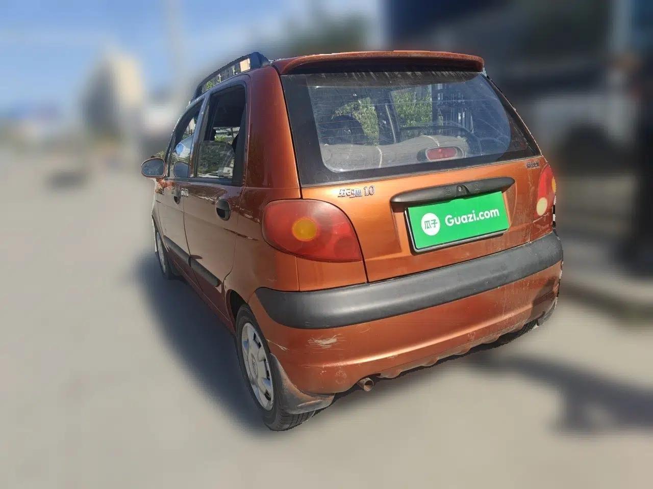 Baojun Lechi 2012 Revised 1.0L Manual P-TEC Standard Edition — миниатюра 4