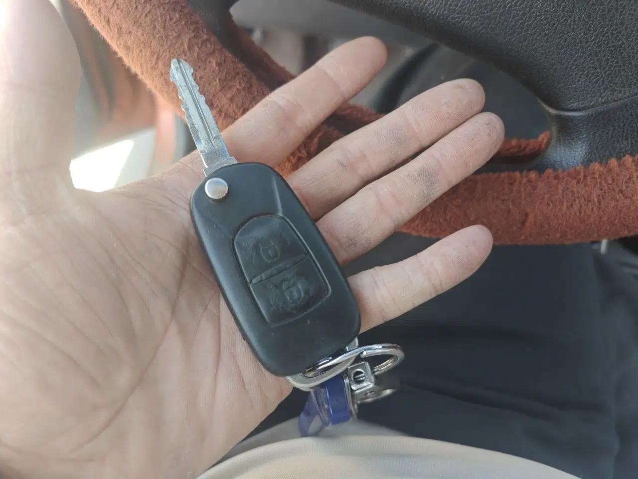 Baojun Lechi 2012 Revised 1.0L Manual P-TEC Standard Edition — миниатюра 9