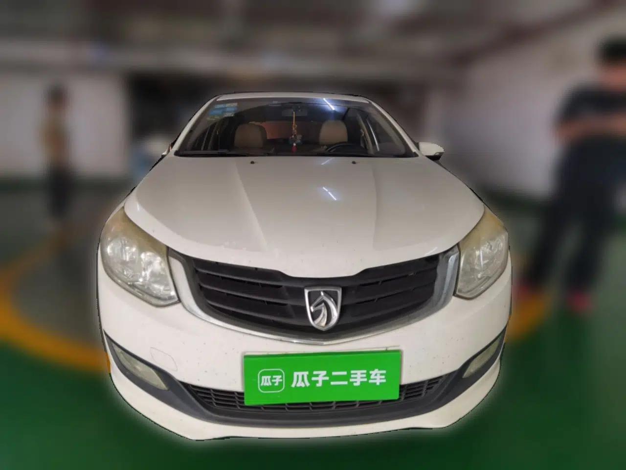 Baojun 610 2014 1.5L automatic comfort version — миниатюра 2