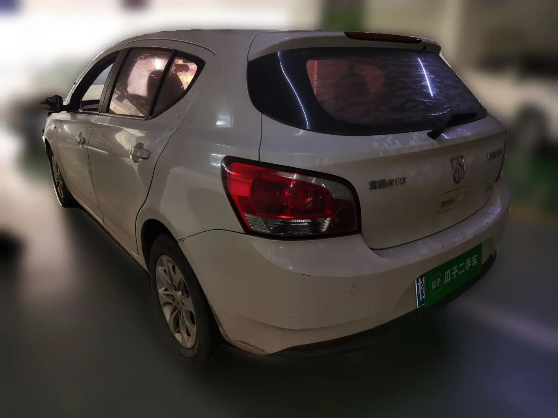 Baojun 610 2014 1.5L automatic comfort version — миниатюра 4