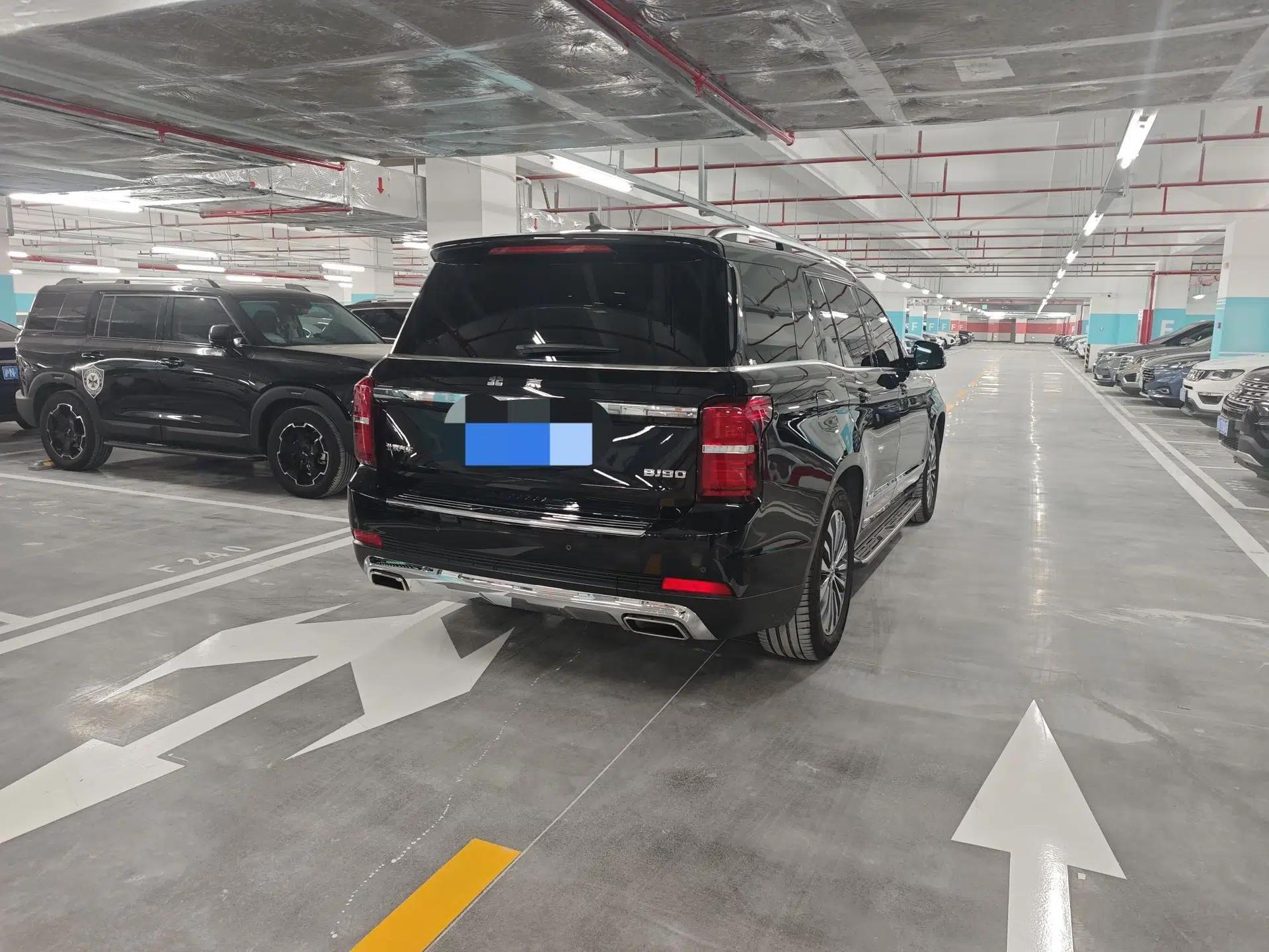 BAIC Off-Road BJ90 2021 3.0T Zhenrong Edition — миниатюра 8