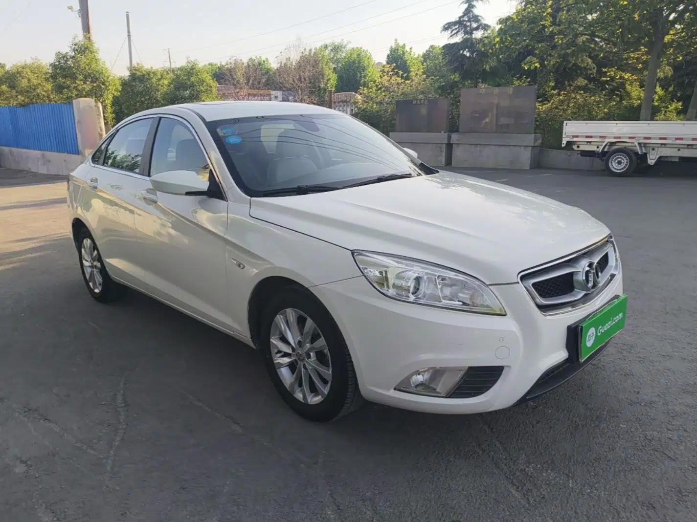 BAIC Senova D50 2014 1.5L manual comfort version — миниатюра 3