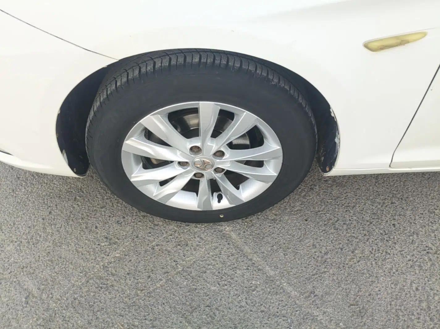 BAIC Senova D50 2014 1.5L manual comfort version — миниатюра 8