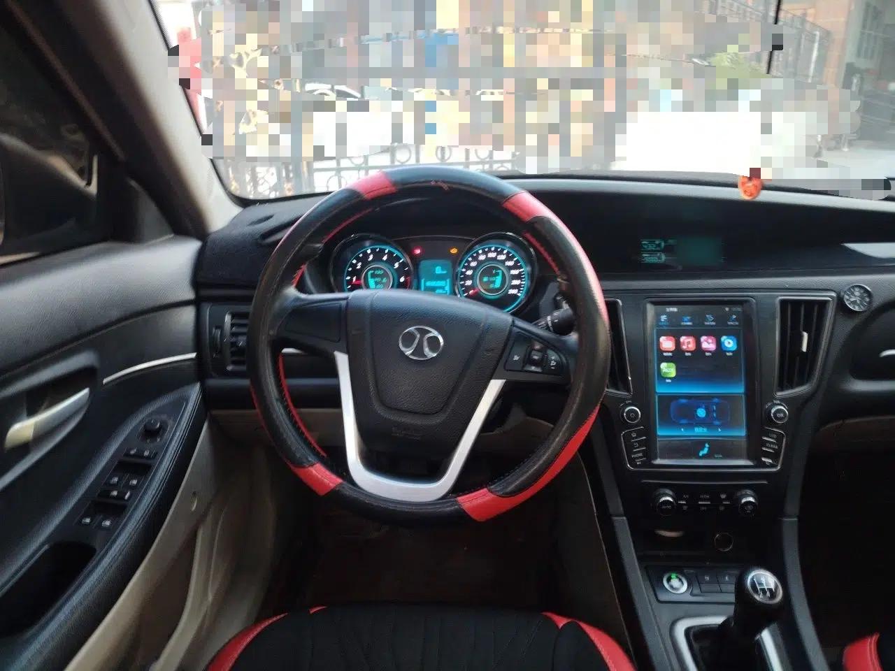BAIC Senova D50 2016 1.5L Manual Elite Edition — миниатюра 11