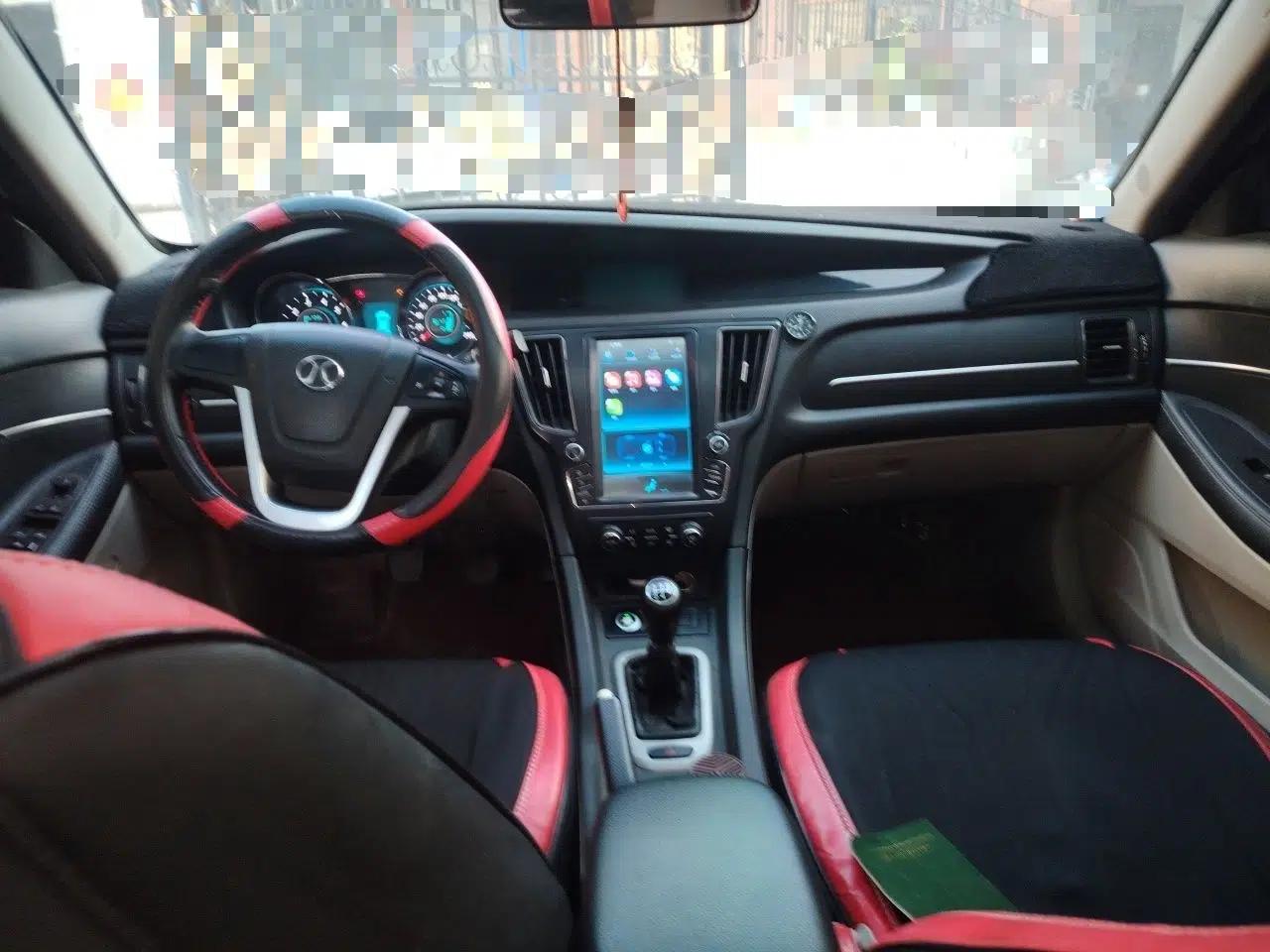 BAIC Senova D50 2016 1.5L Manual Elite Edition — миниатюра 10