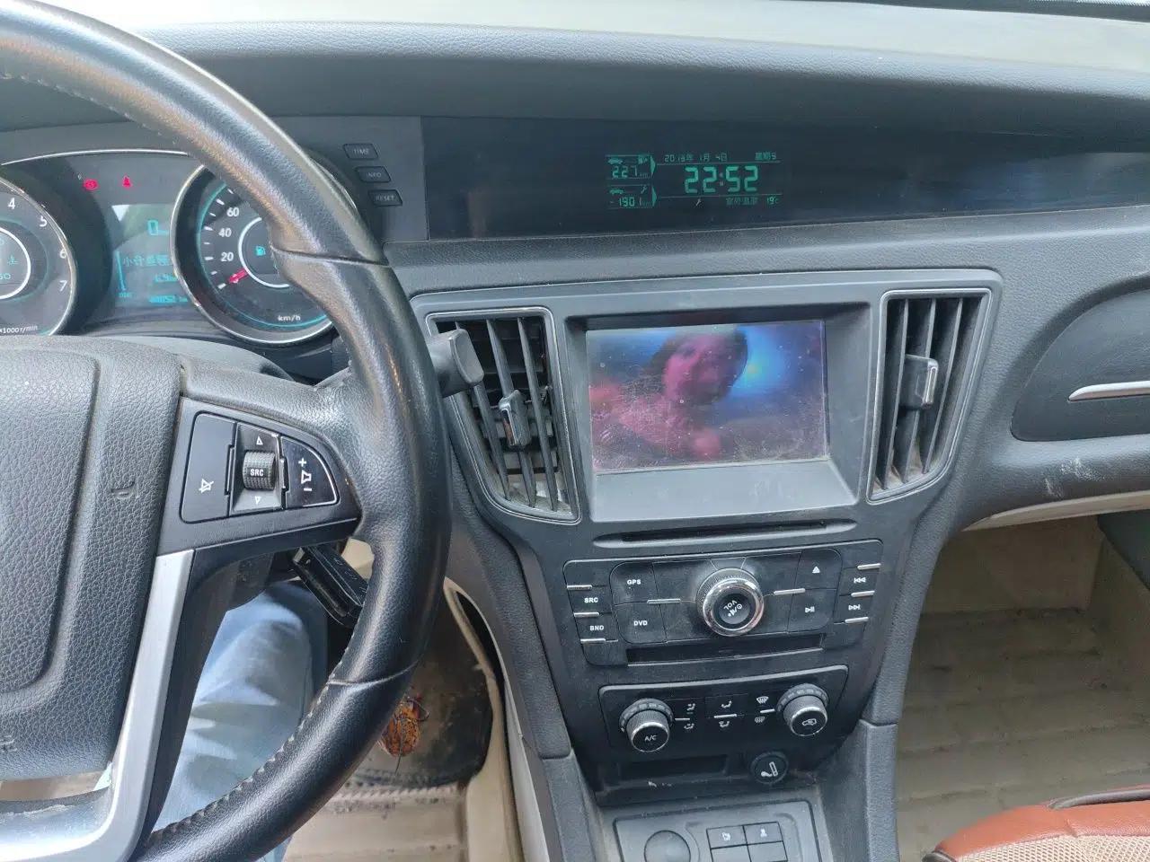 BAIC Senova D50 2014 1.5L manual comfort version — миниатюра 14