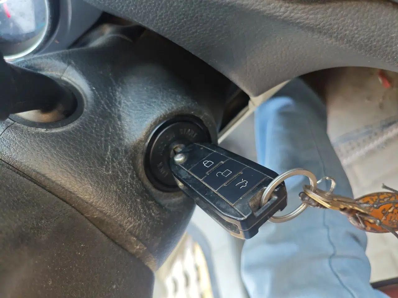 BAIC Senova D50 2014 1.5L manual comfort version — миниатюра 9