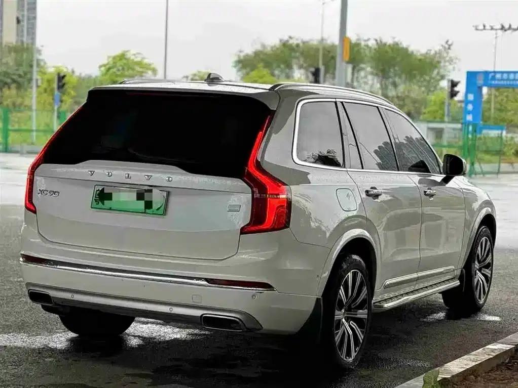 2021 Volvo XC90 Plug-in Hybrid E-Drive Hybrid T8 Inscription Luxury Edition (7-seater) — миниатюра 2