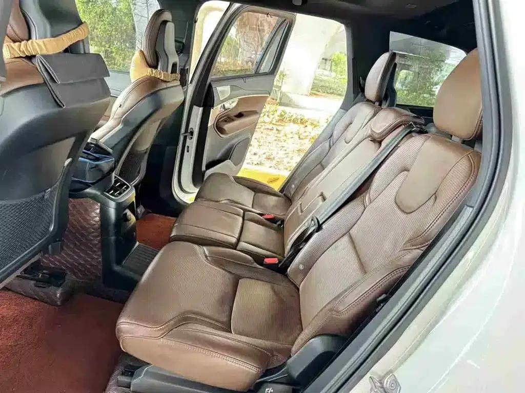 2021 Volvo XC90 Plug-in Hybrid E-Drive Hybrid T8 Inscription Luxury Edition (7-seater) — миниатюра 4