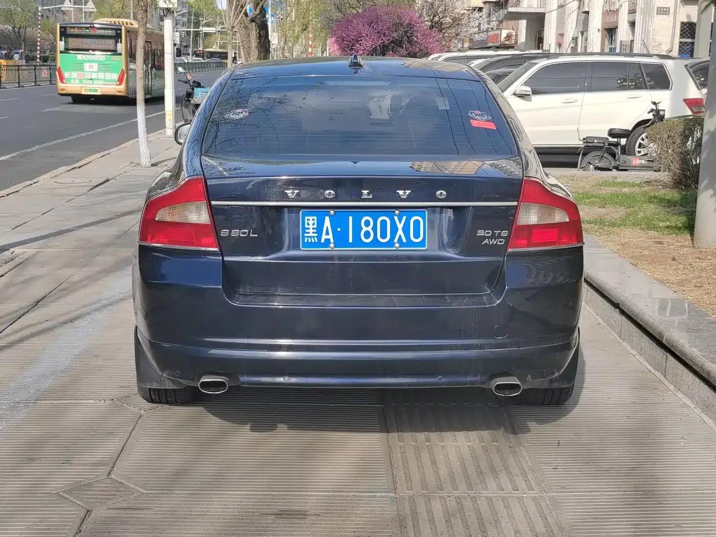 Volvo S80L 2010 3.0T AWD Supreme Edition — миниатюра 6