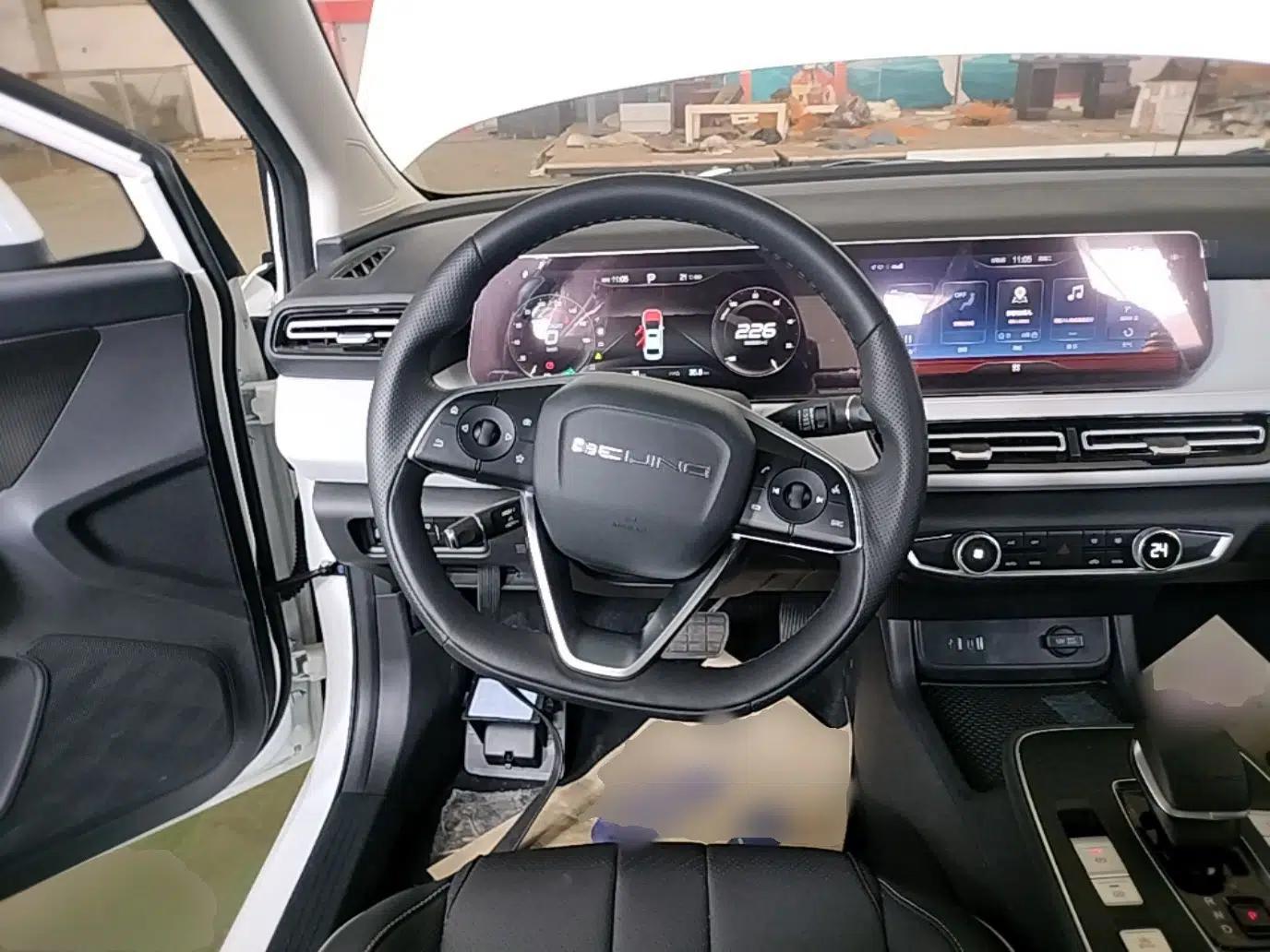 BAIC Beijing EU5 PLUS 2023 R600 Premium Edition — миниатюра 14