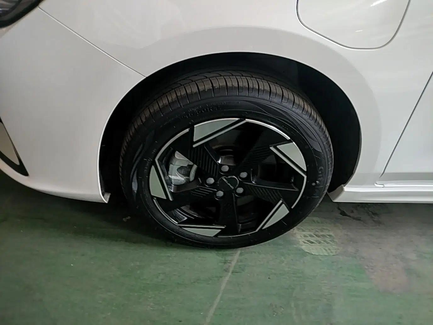 BAIC Beijing EU5 PLUS 2023 R600 Premium Edition — миниатюра 8