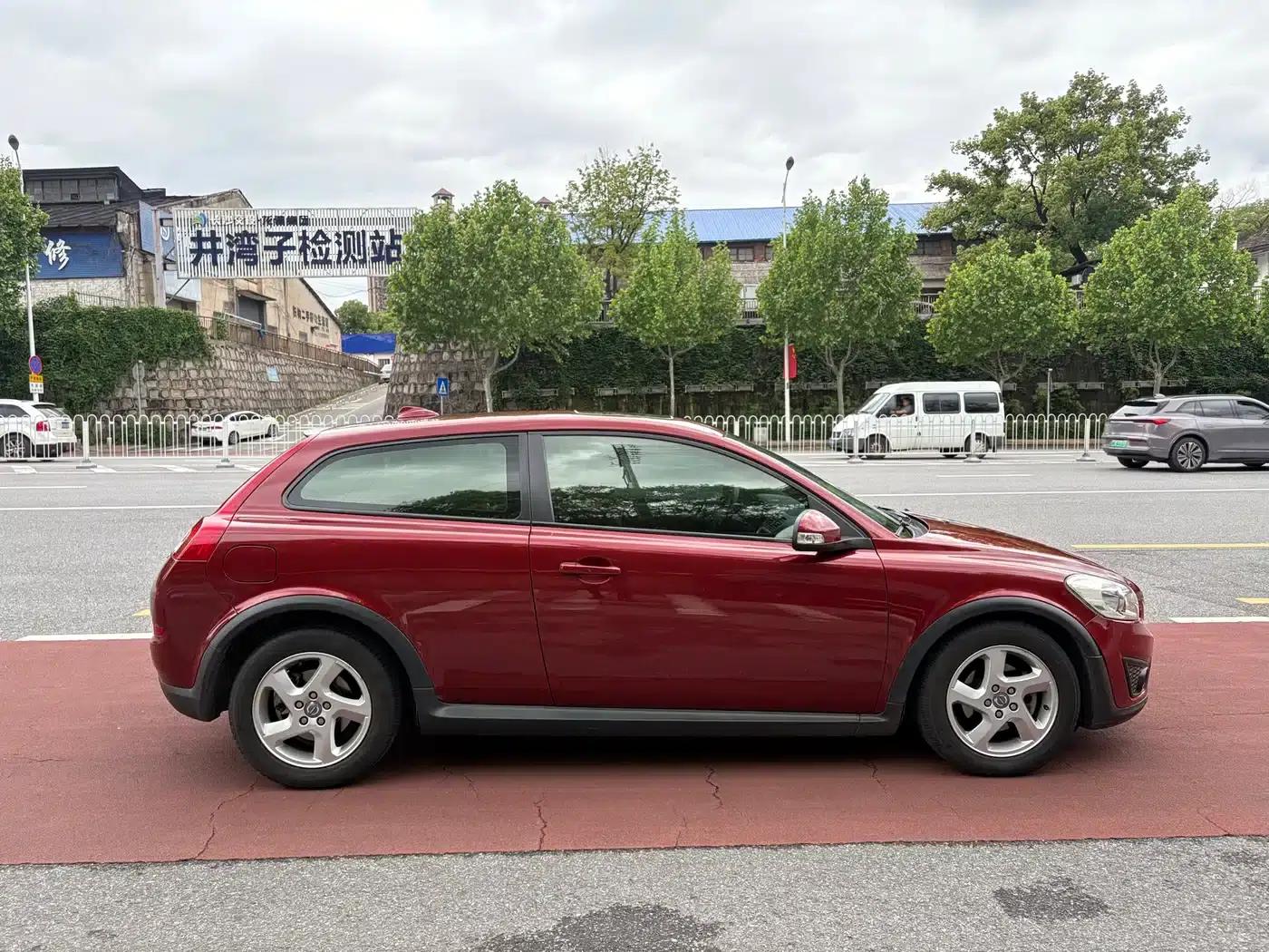 2011 Volvo C30 2.0 R-Design — миниатюра 6