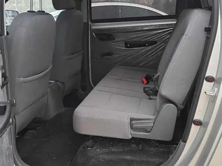 Wuling Hongguang New Energy 2024 Pure Electric Version 300KM Standard Edition — миниатюра 7