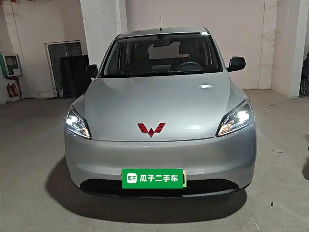 Wuling Hongguang New Energy 2024 Pure Electric Version 300KM Standard Edition — миниатюра 3