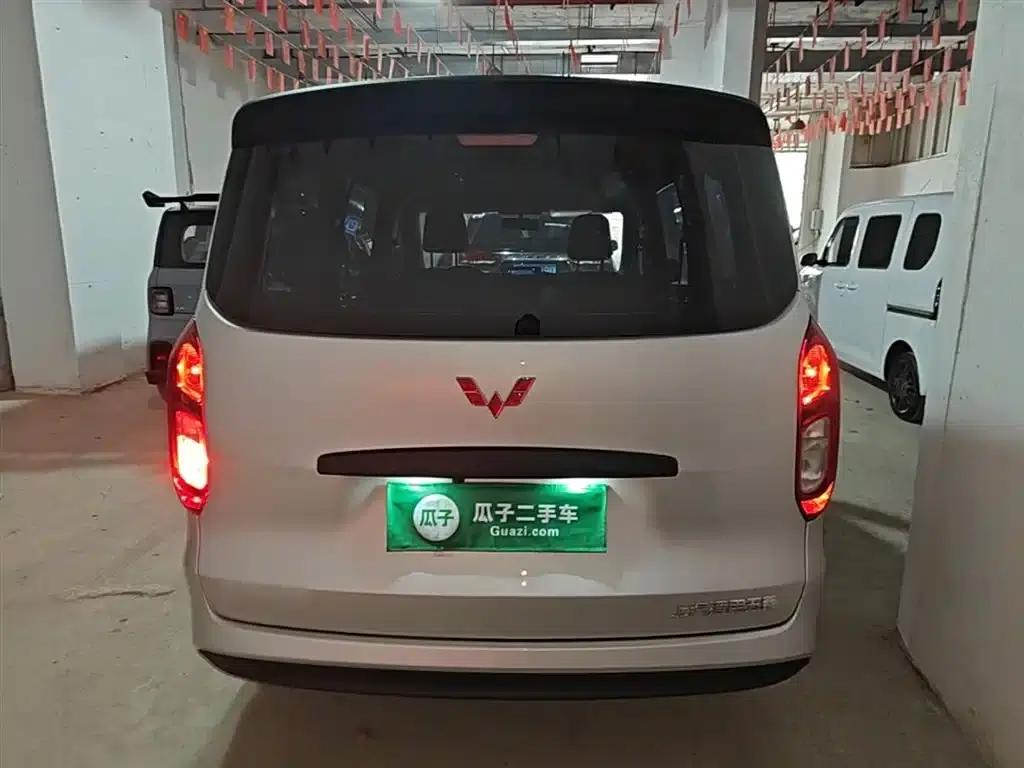 Wuling Hongguang New Energy 2024 Pure Electric Version 300KM Standard Edition — миниатюра 6