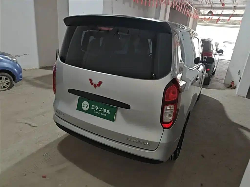 Wuling Hongguang New Energy 2024 Pure Electric Version 300KM Standard Edition — миниатюра 7