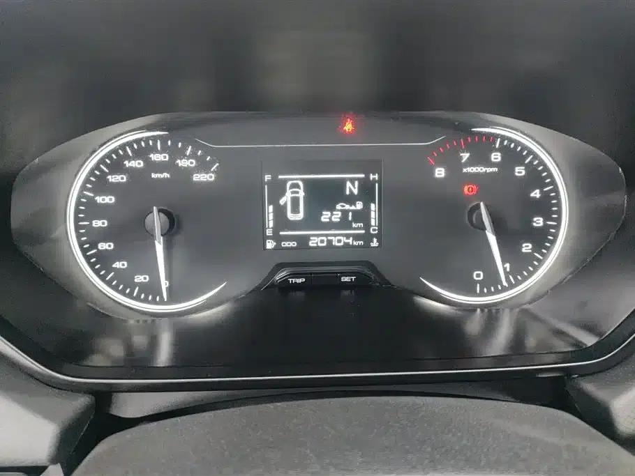 Wuling Xingchi 2022 1.5L Manual Freestyle — миниатюра 14