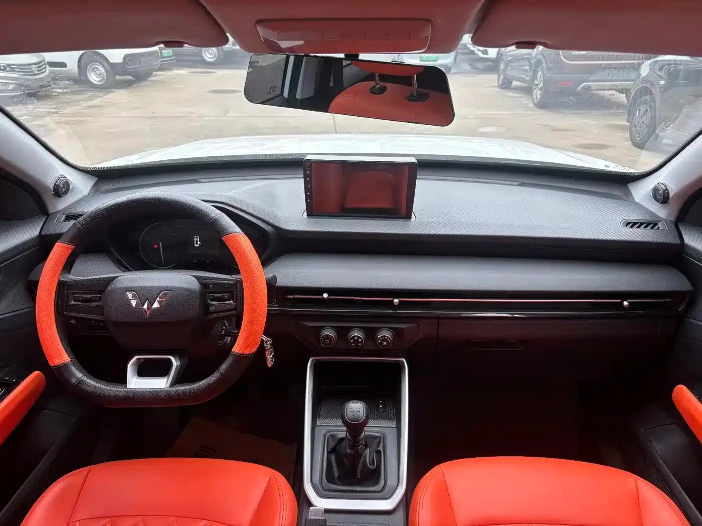 Wuling Xingchi 2023 1.5L CVT Comfort Edition — миниатюра 12