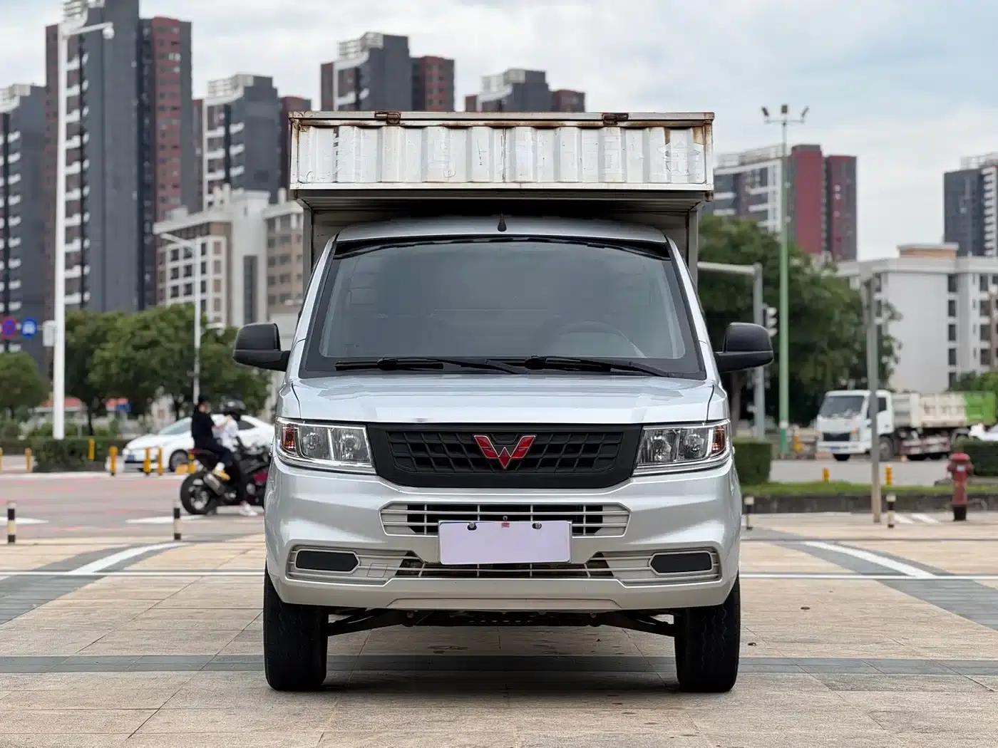 Wuling Rongguang New Truck 2021 Model 1.8L Comfort Single Cab Dual Rear Wheel LJ479Q6 — миниатюра 2
