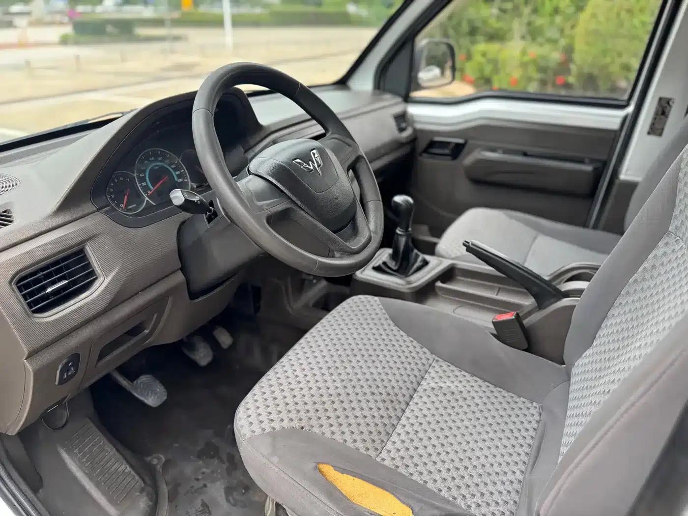 Wuling Rongguang New Truck 2021 Model 1.8L Comfort Single Cab Dual Rear Wheel LJ479Q6 — миниатюра 4