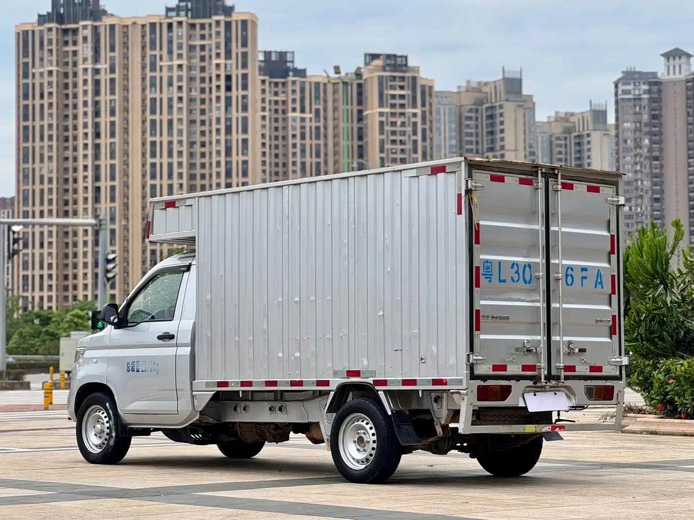 Wuling Rongguang New Truck 2021 Model 1.8L Comfort Single Cab Dual Rear Wheel LJ479Q6 — миниатюра 7