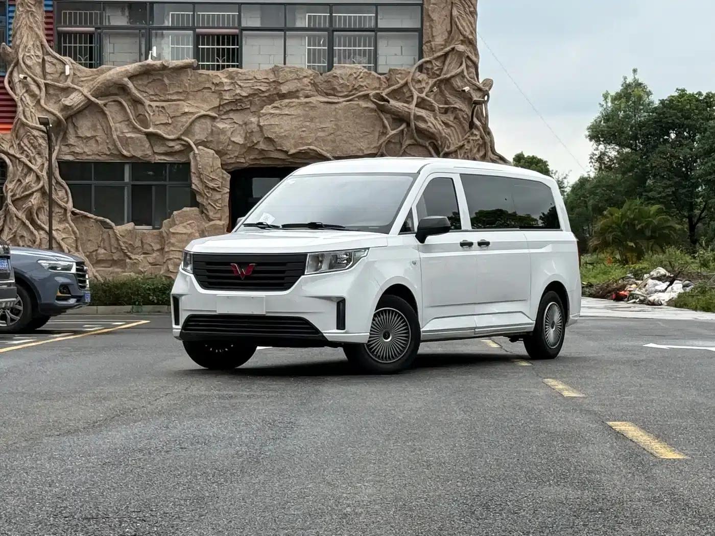 Wuling Journey 2021 1.5T Manual Comfort Model — миниатюра 1