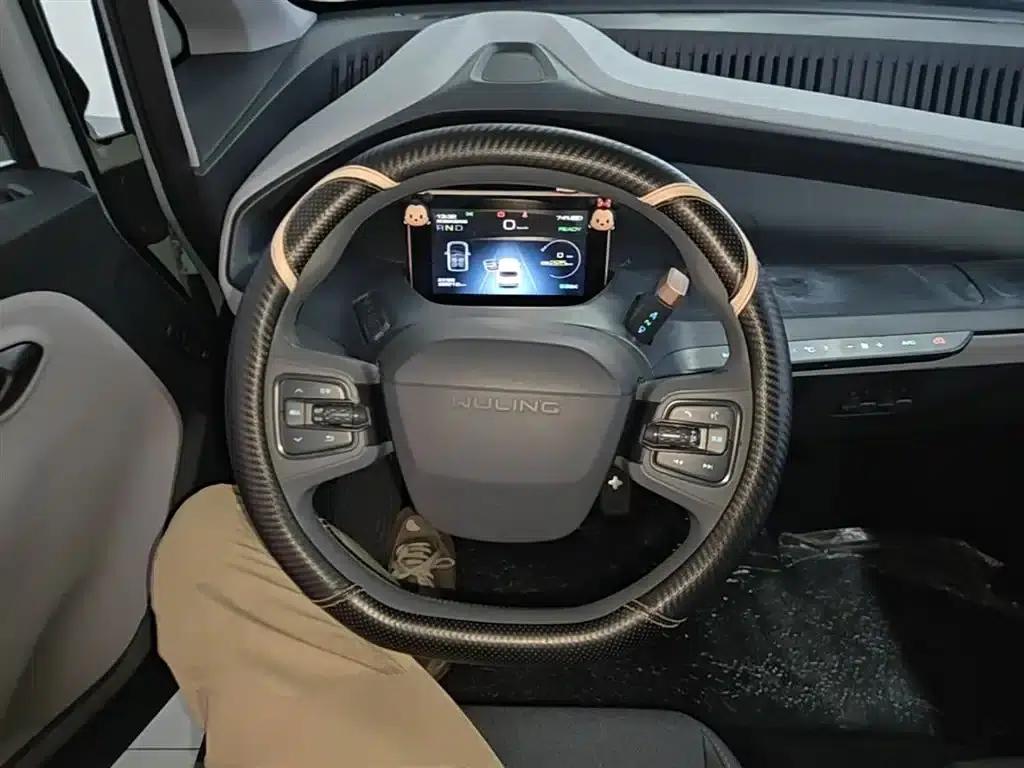 Wuling NanoEV 2021 Fun Edition — миниатюра 11