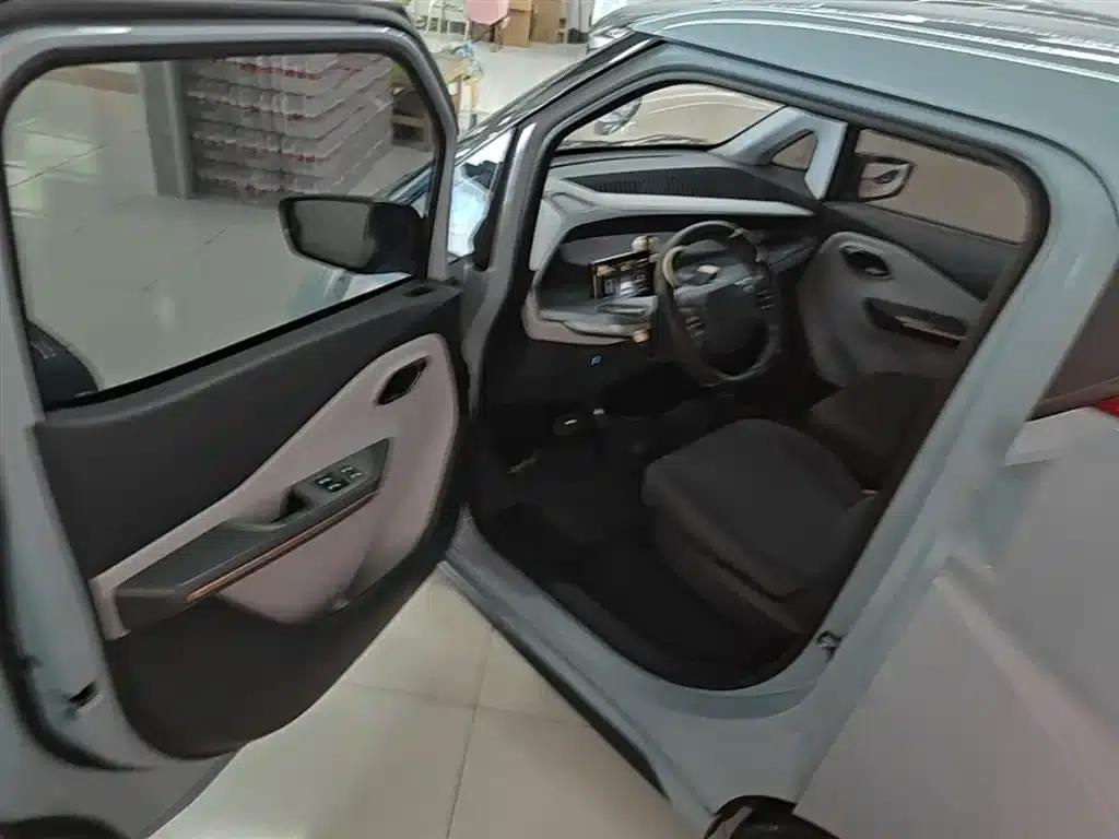 Wuling NanoEV 2021 Fun Edition — миниатюра 16