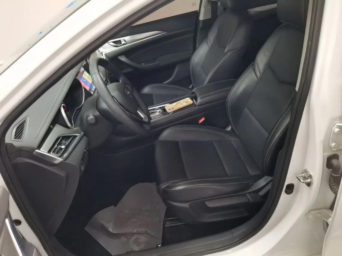 CHANGAN Eado New Energy 2019 EV460 Shared Version — миниатюра 17