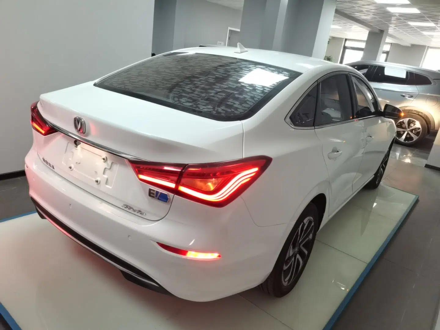 CHANGAN Eado New Energy 2019 EV460 Shared Version — миниатюра 4