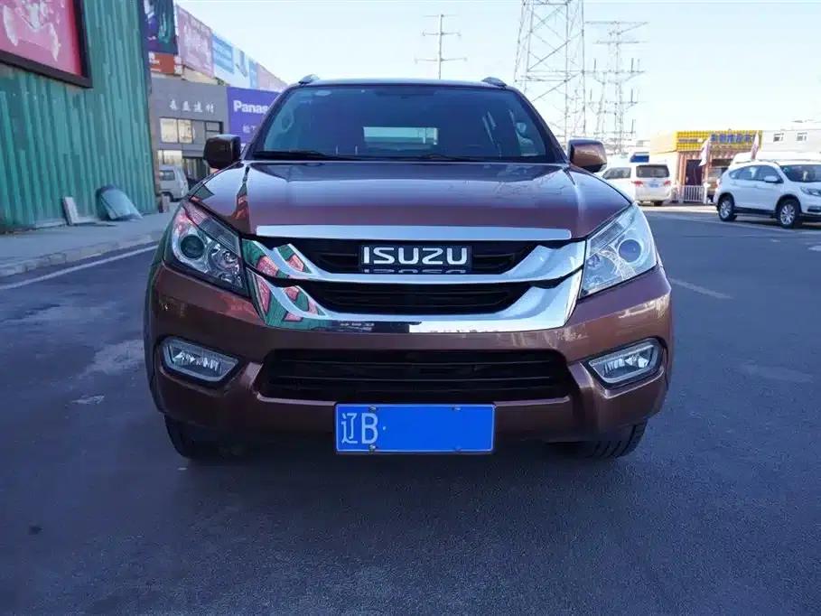 mu-X 2017 3.0T 4WD Automatic Premium 7-Seater (National V Emission Standard) — миниатюра 2
