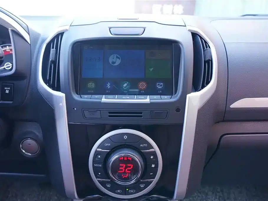 mu-X 2017 3.0T 4WD Automatic Premium 7-Seater (National V Emission Standard) — миниатюра 6