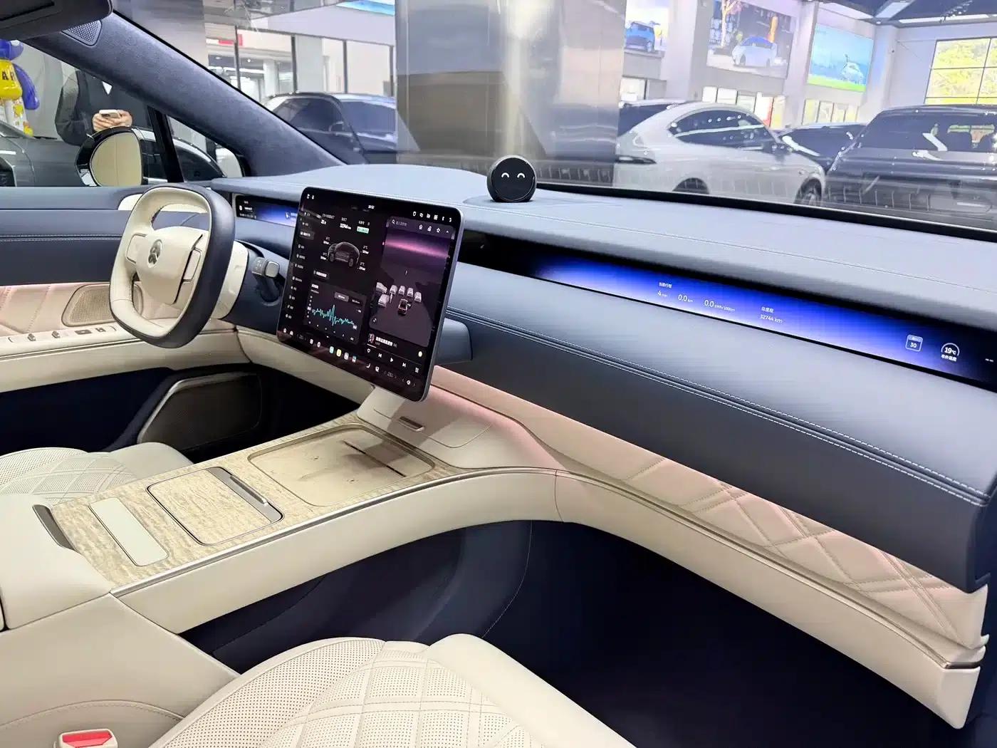 NIO ET9 2025 102kWh Signature Edition — миниатюра 13