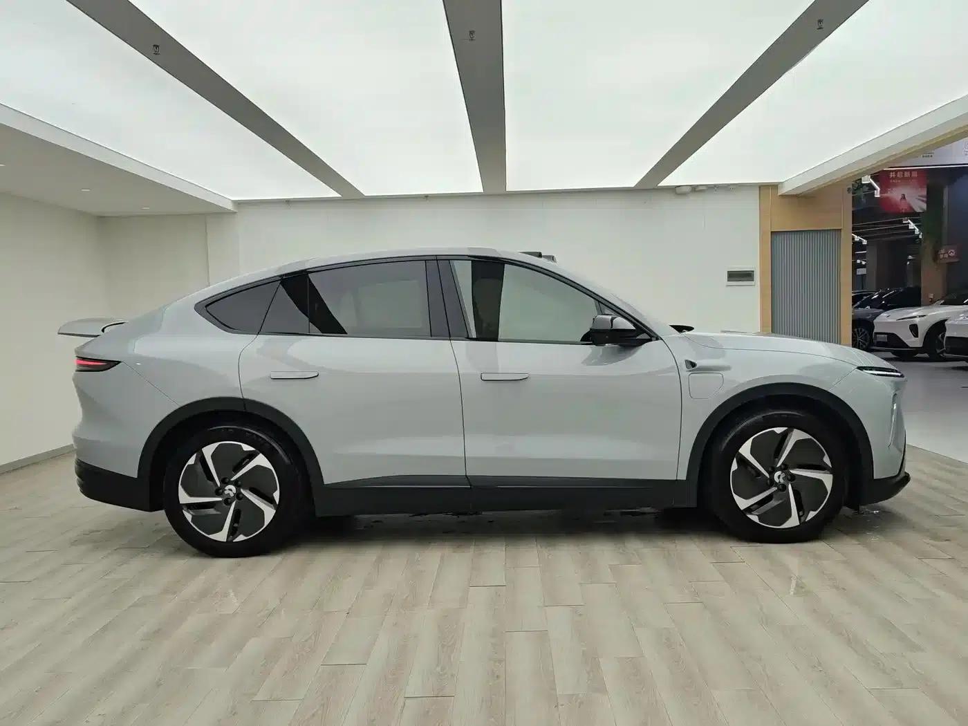 NIO EC7 2023 model 75kWh — миниатюра 10