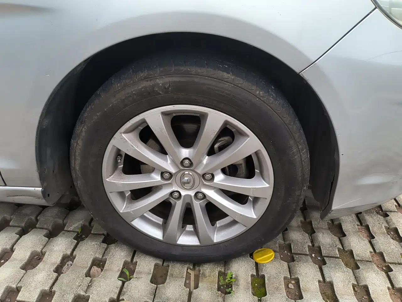 Great Wall C50 2012 1.5T Manual Elite Version — миниатюра 8