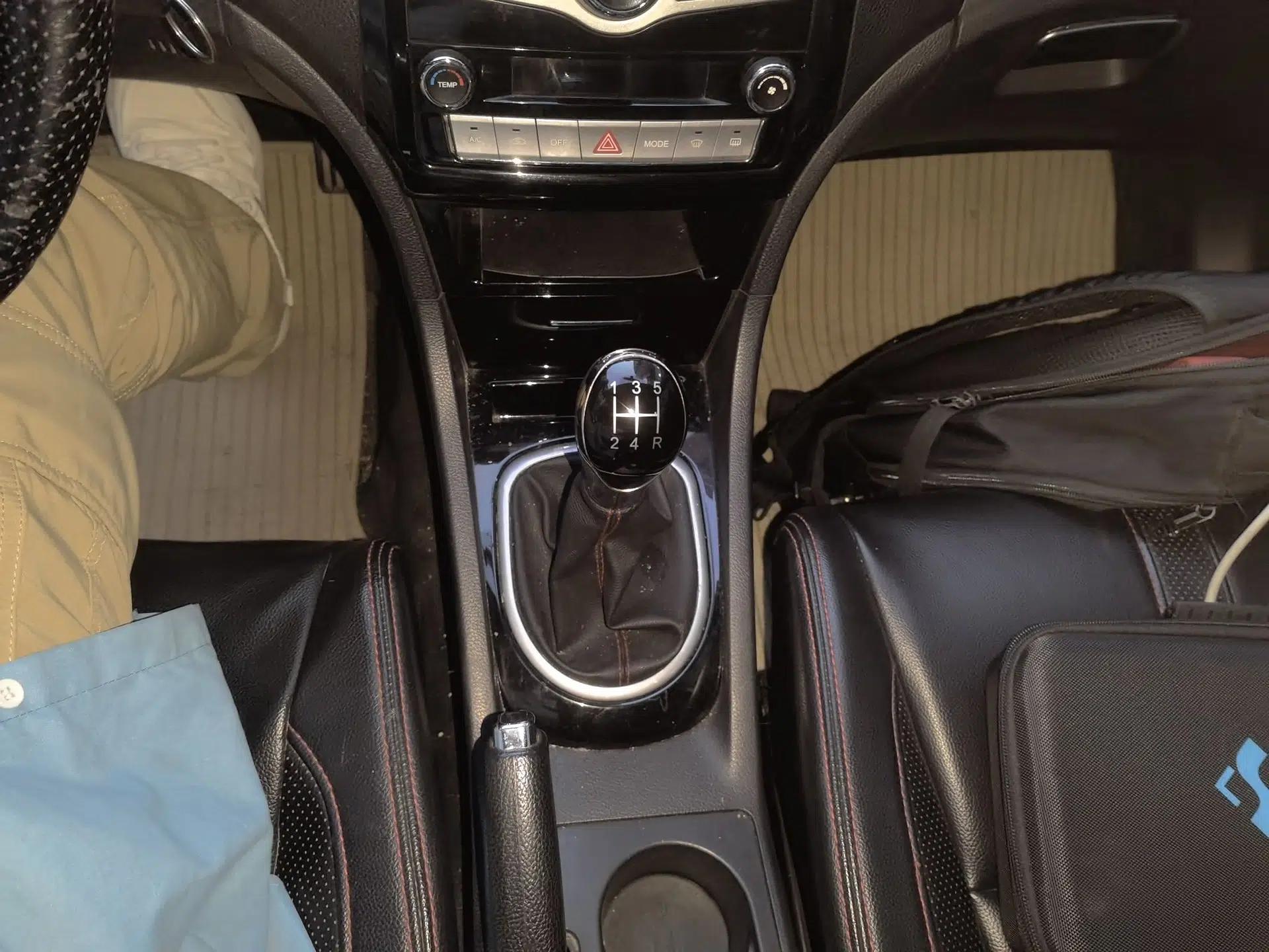 Great Wall C50 2013 1.5T Manual Fashion Edition — миниатюра 15